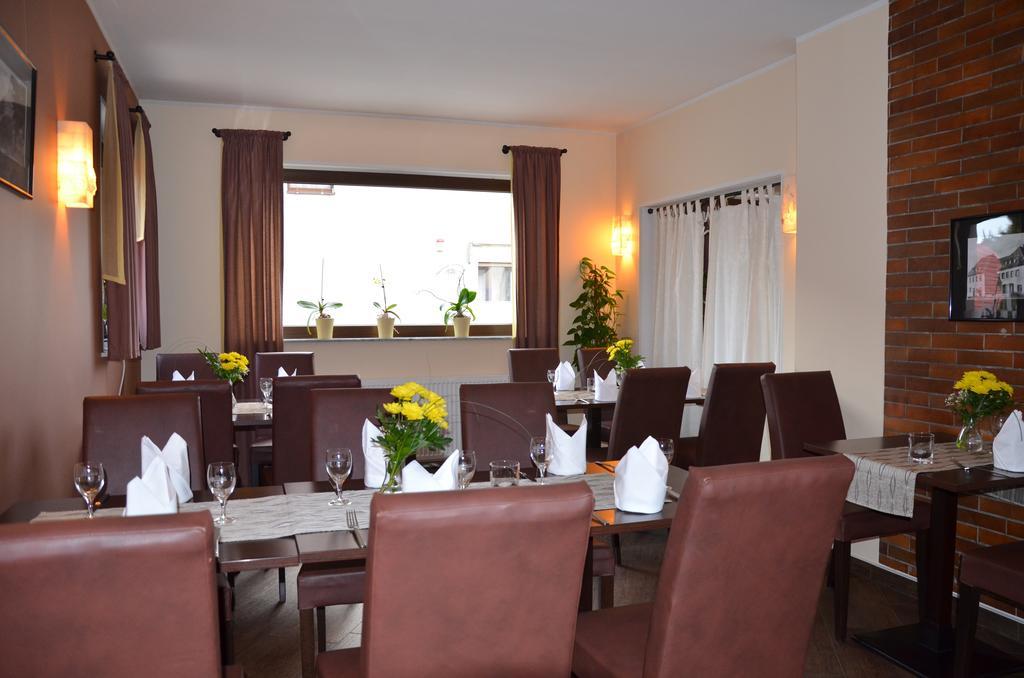Lukas Restaurant Hotel Lounge Bar Schwarzheide Dış mekan fotoğraf