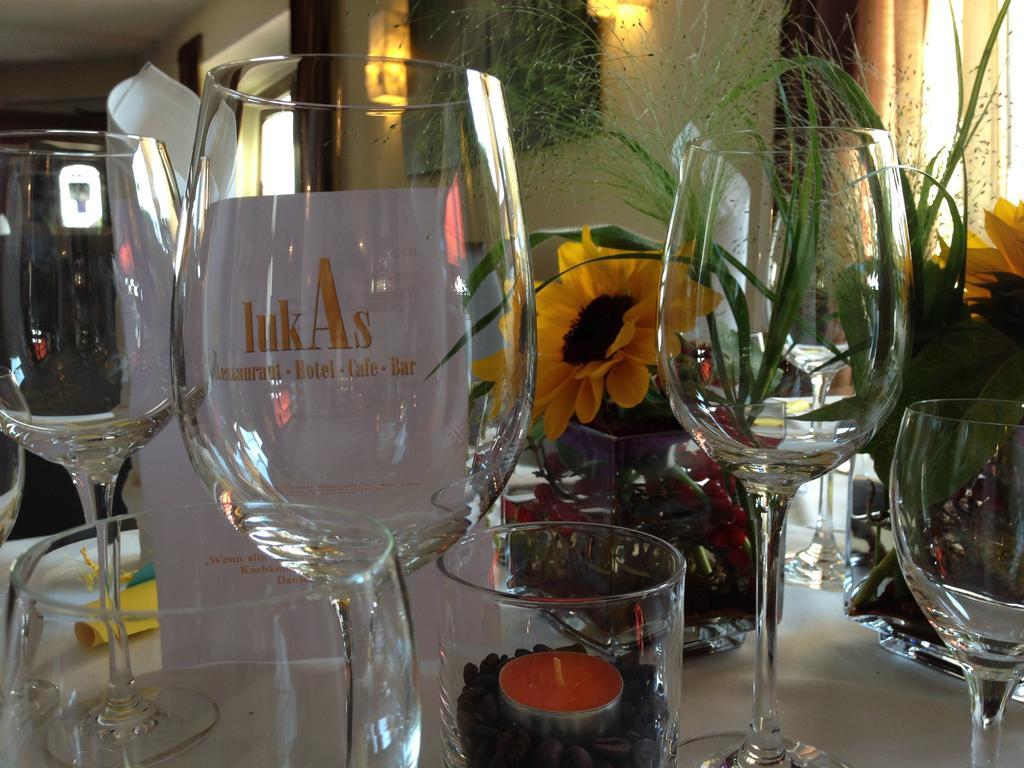 Lukas Restaurant Hotel Lounge Bar Schwarzheide Dış mekan fotoğraf
